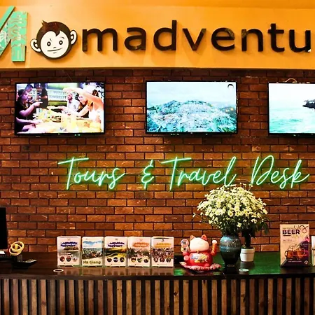 Mad Monkey Hanoi Hostel-3